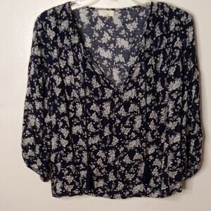 Ganji Women's Size Medium Floral Navy Blouse. Athleisure, Cottage Core, Fairy